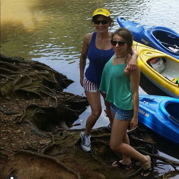 Meet your Posher, Joni - Picture 7 of 16